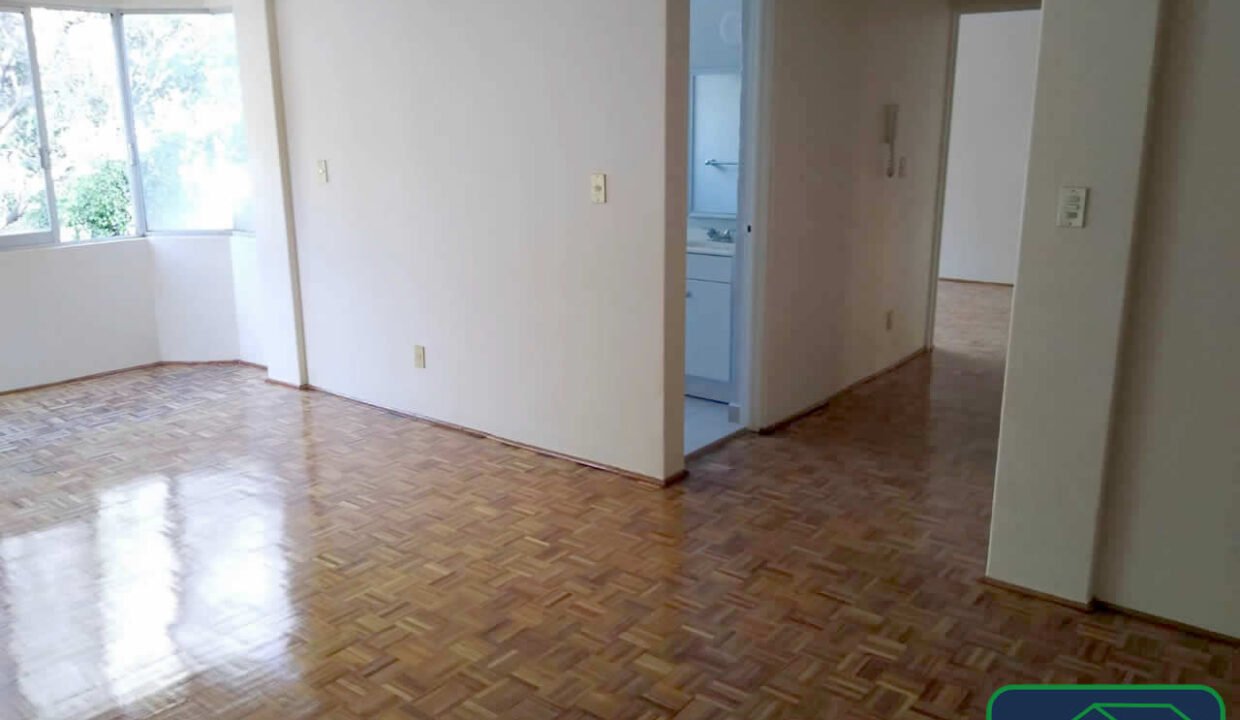 4605243-augustorodin-napoles-renta-catanobienesraices-5