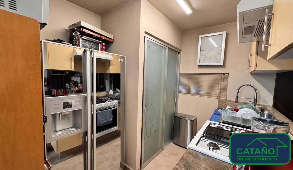 4606418-departamento-tarango-lasaguilas-venta-catanobienesraices-5