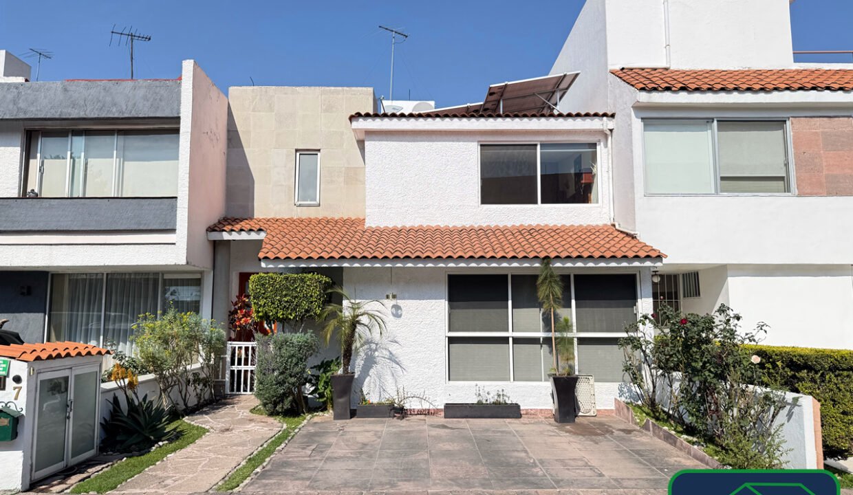 4606521-casaencondominio-avdeliman-joyasdelpedregal-venta-catanobienesraices-1