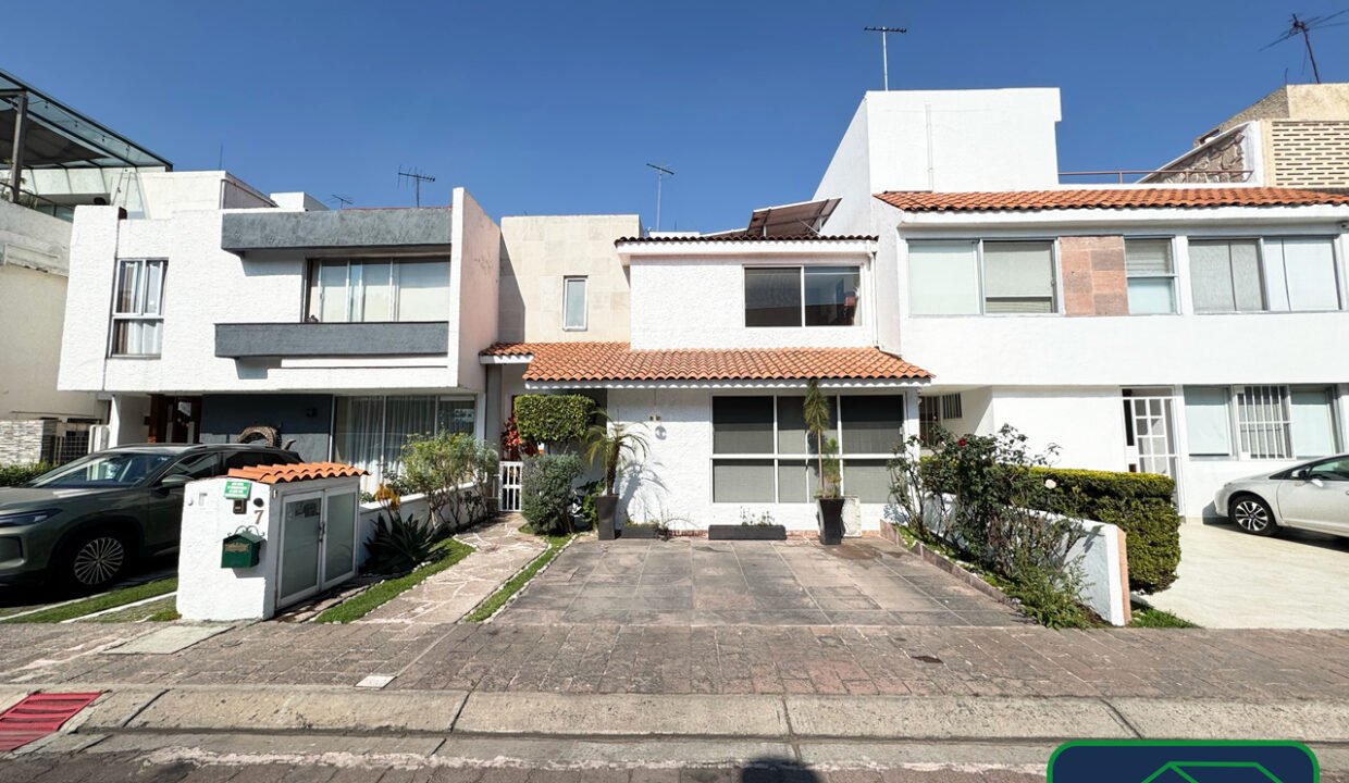 4606521-casaencondominio-avdeliman-joyasdelpedregal-venta-catanobienesraices-2