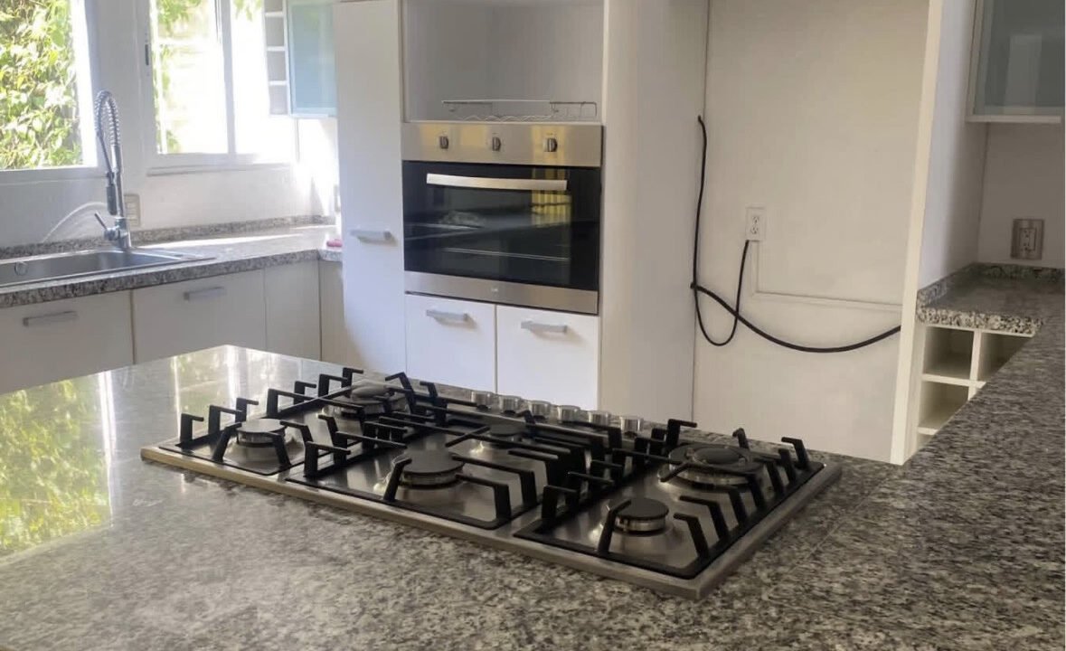 460844-casa-tiepolo-ciudaddelosdeportes-renta-catanobienesraices-6