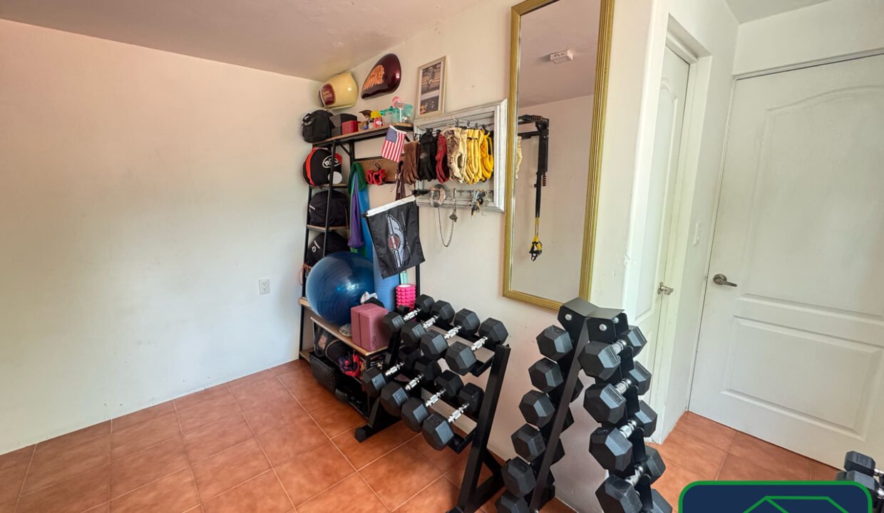 460919-casaencondominio-avsanjeronimo-lomasquebradas-venta-catanobienesraices-24