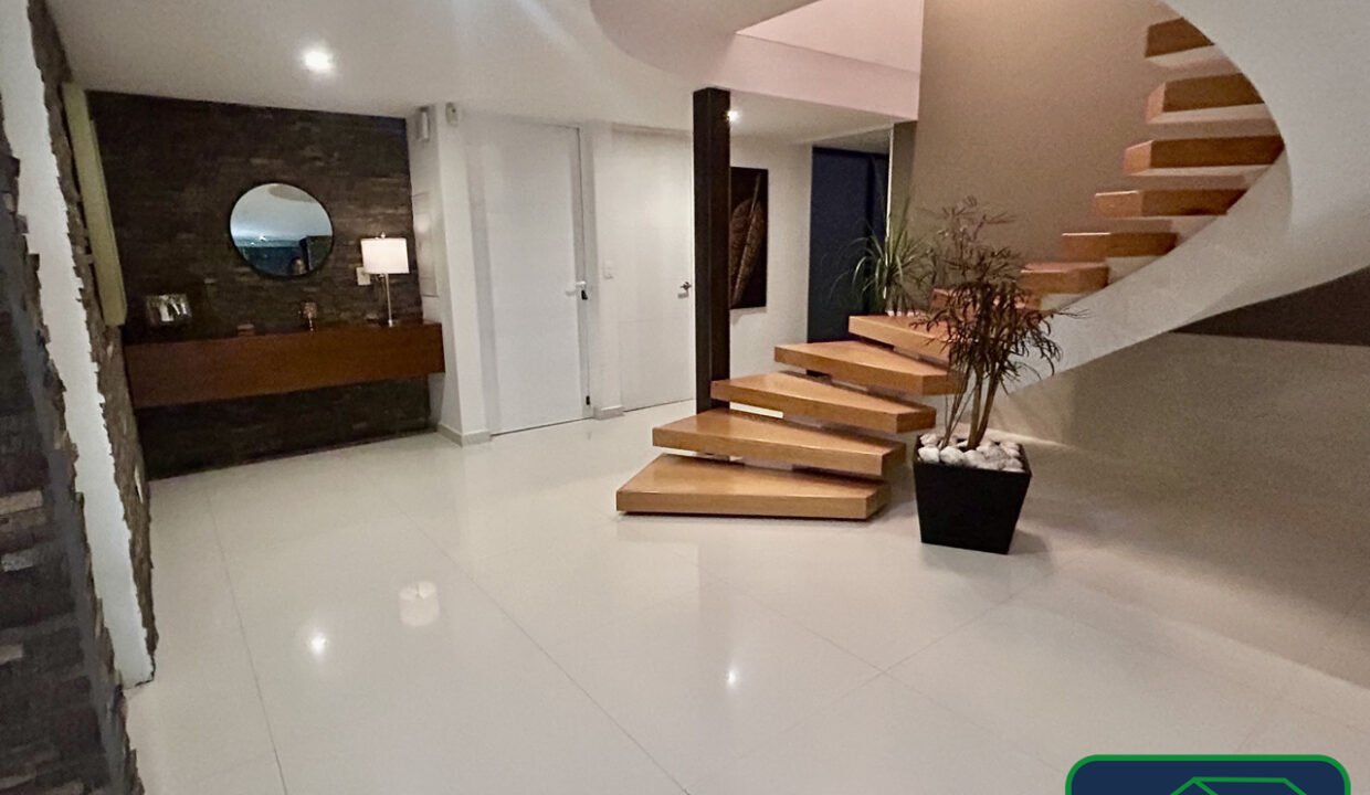 4609821-casa-avsanbernabe-sanjeronimolidice-venta-catanobienesraices-18