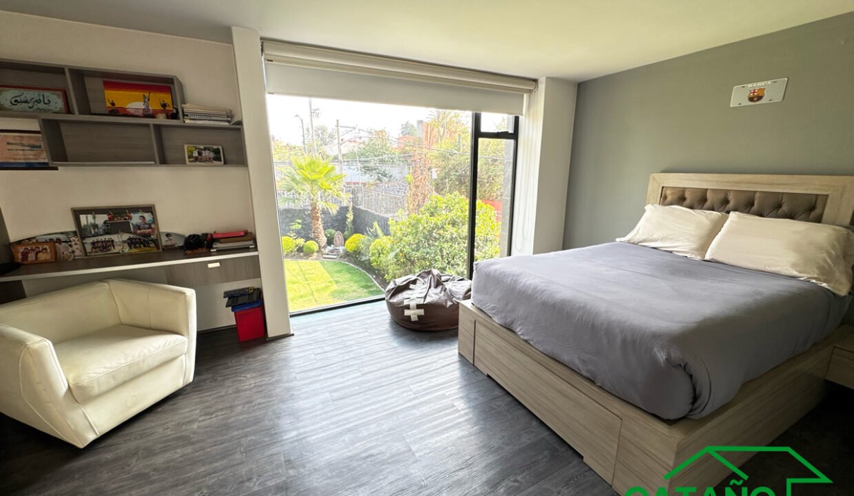 4609821-casa-avsanbernabe-sanjeronimolidice-venta-catanobienesraices-24