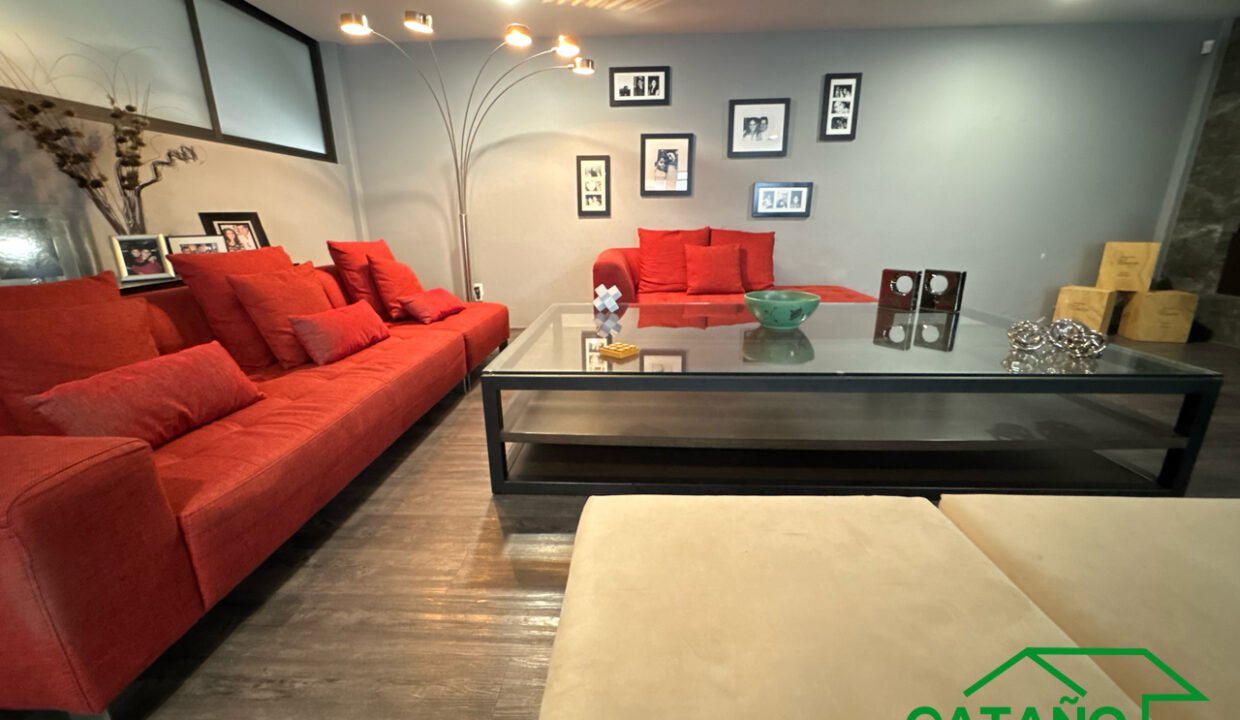 4609821-casa-avsanbernabe-sanjeronimolidice-venta-catanobienesraices-34