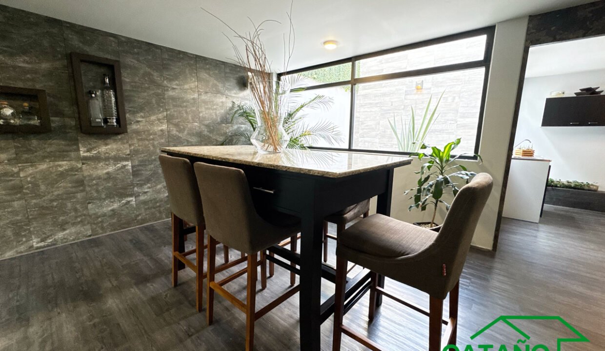 4609821-casa-avsanbernabe-sanjeronimolidice-venta-catanobienesraices-35