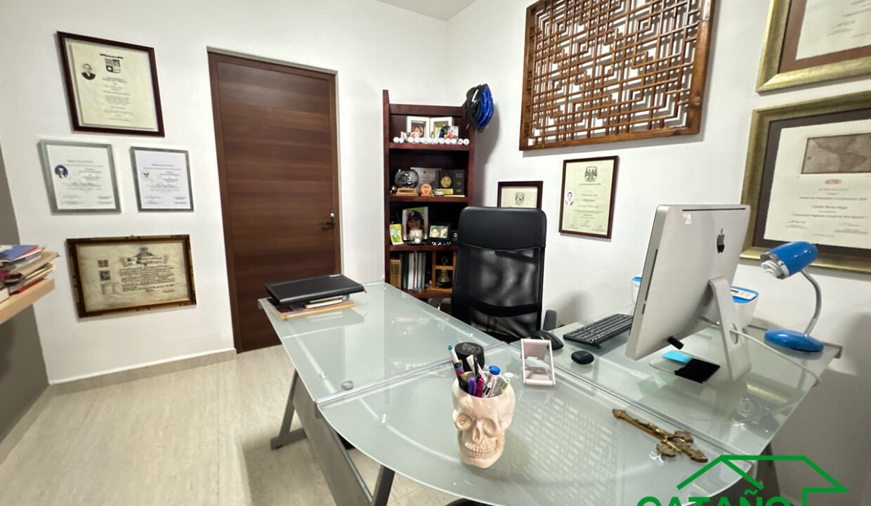 4609821-casa-avsanbernabe-sanjeronimolidice-venta-catanobienesraices-41