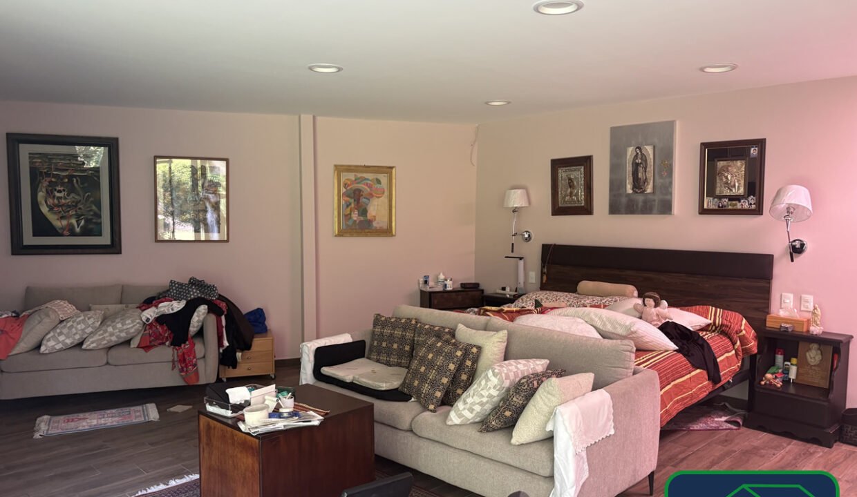 4609925-casa-londres-delcarmen-renta-catanobienesraices-8