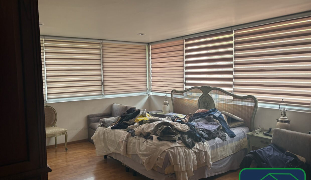 4609925-casa-londres-delcarmen-renta-catanobienesraices-9