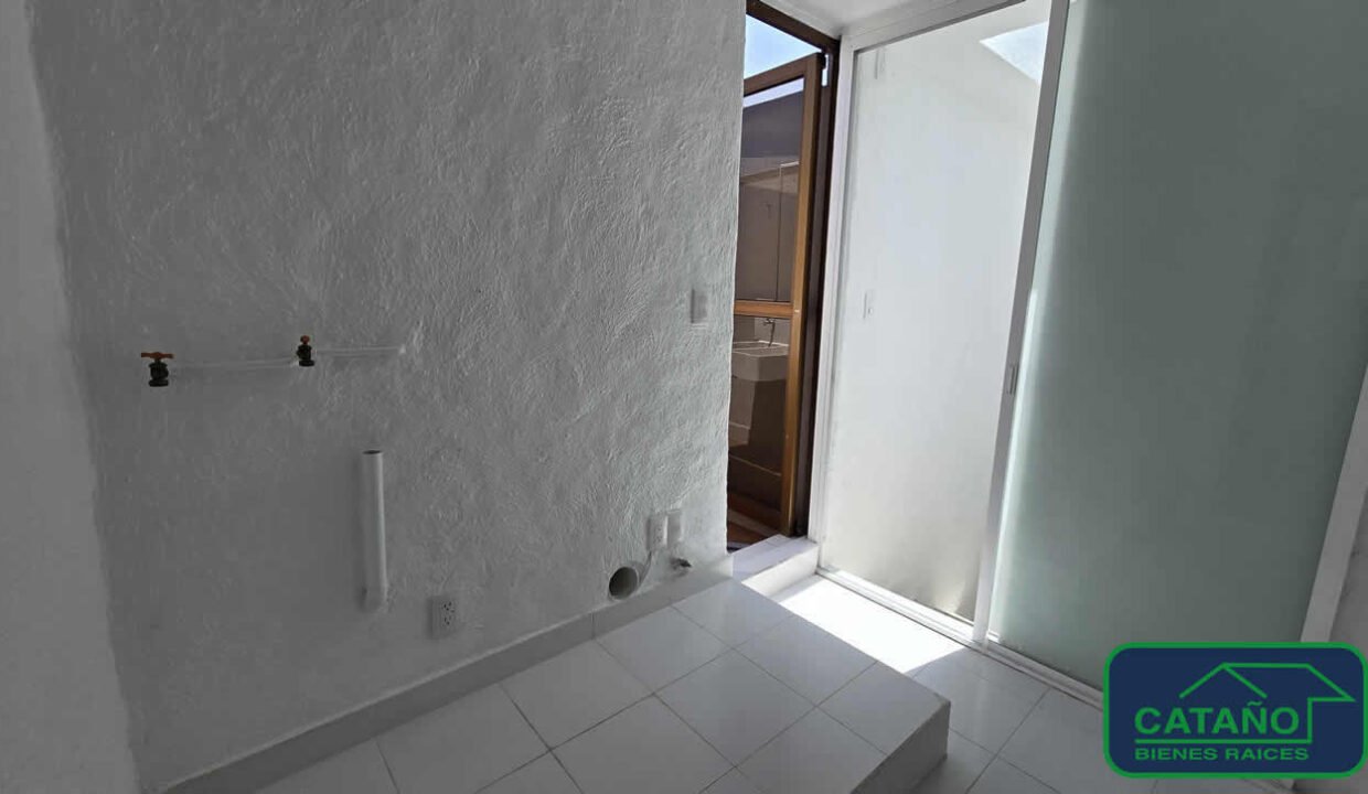 4610026-casaencondominio-avsanfrancisco-sanjeronimo-renta-catanobienesraices-37