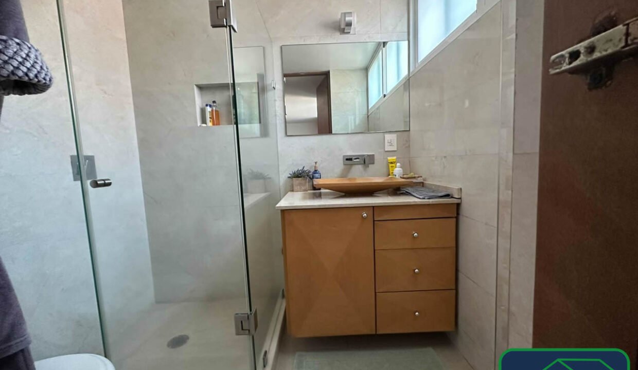 4611139-casaencondominio-avsanjeronimo-sanjeronimolidice-venta-catanobienesraices-12