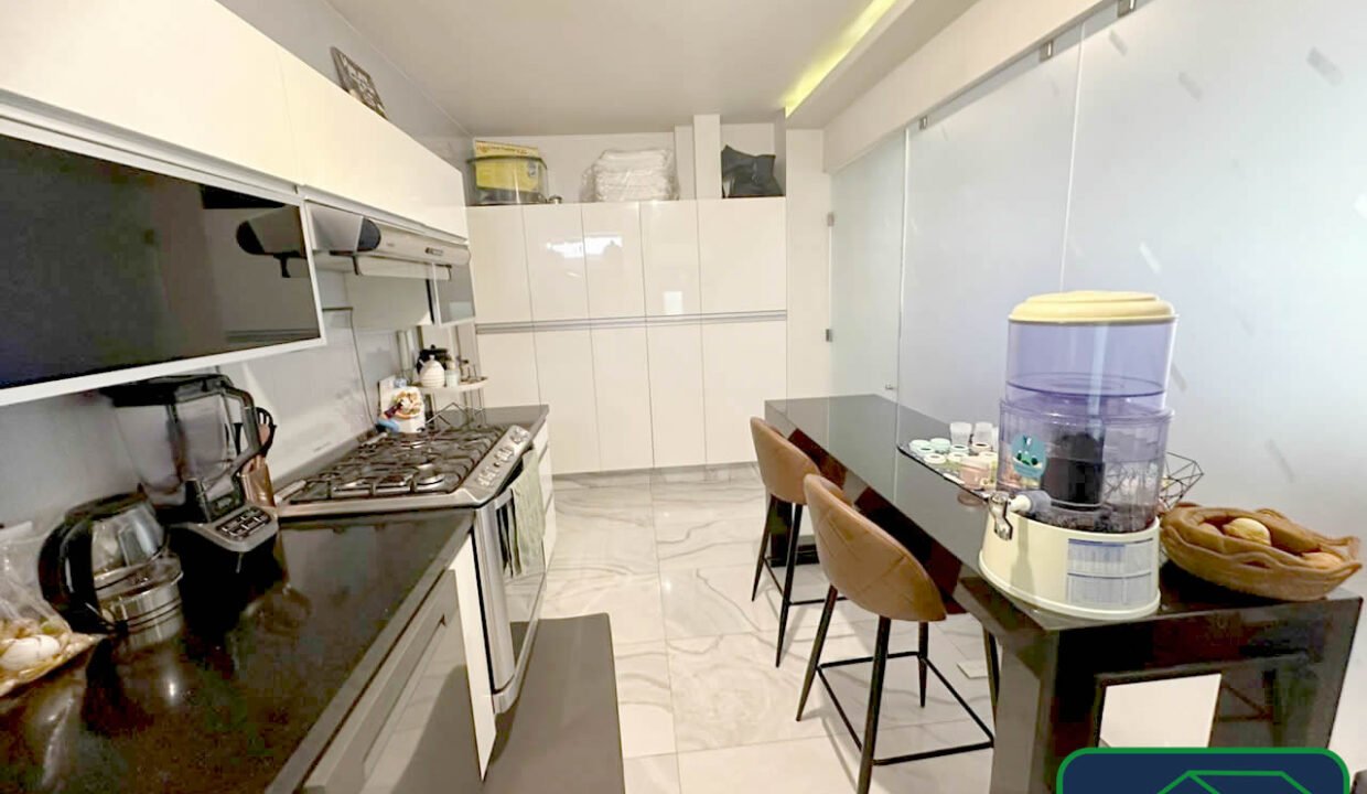 4611139-casaencondominio-avsanjeronimo-sanjeronimolidice-venta-catanobienesraices-4