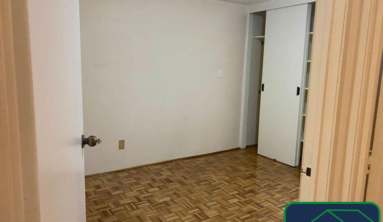 4605243-augustorodin-napoles-renta-catanobienesraices-11