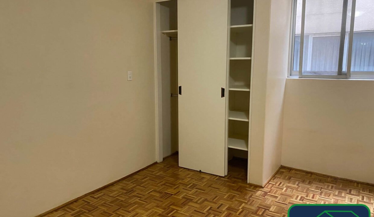 4605243-augustorodin-napoles-renta-catanobienesraices-12