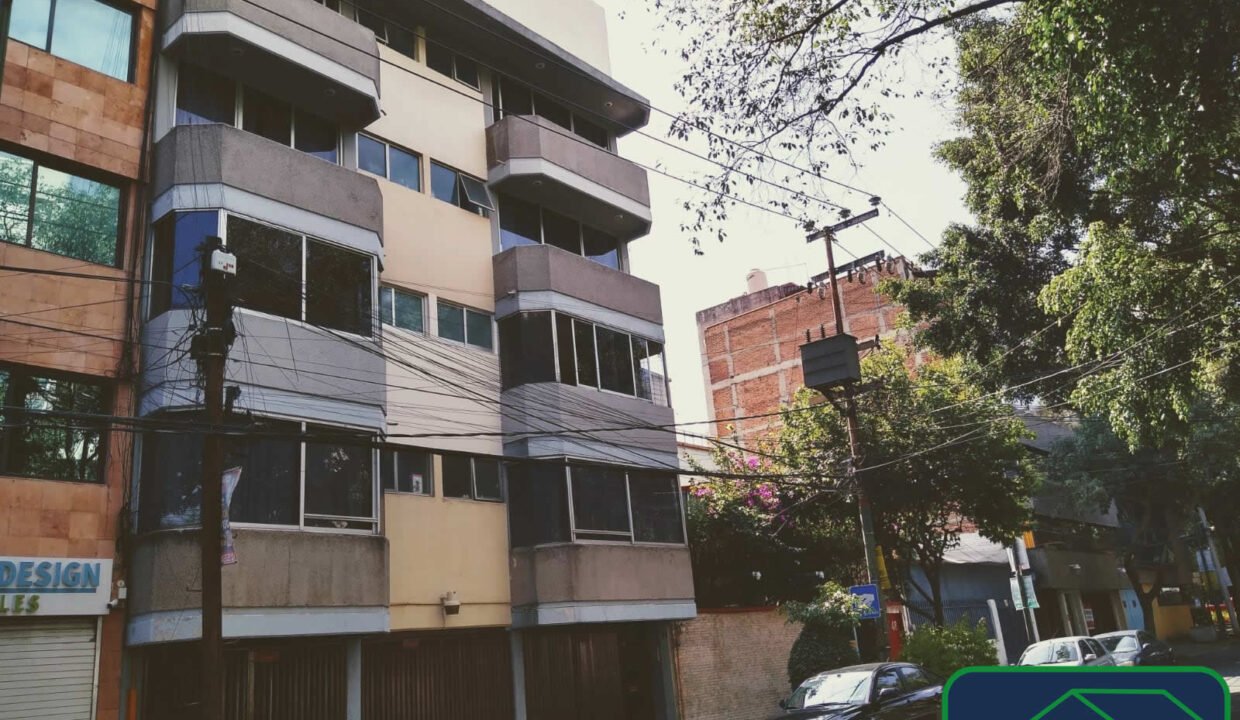 4605243-augustorodin-napoles-renta-catanobienesraices-19