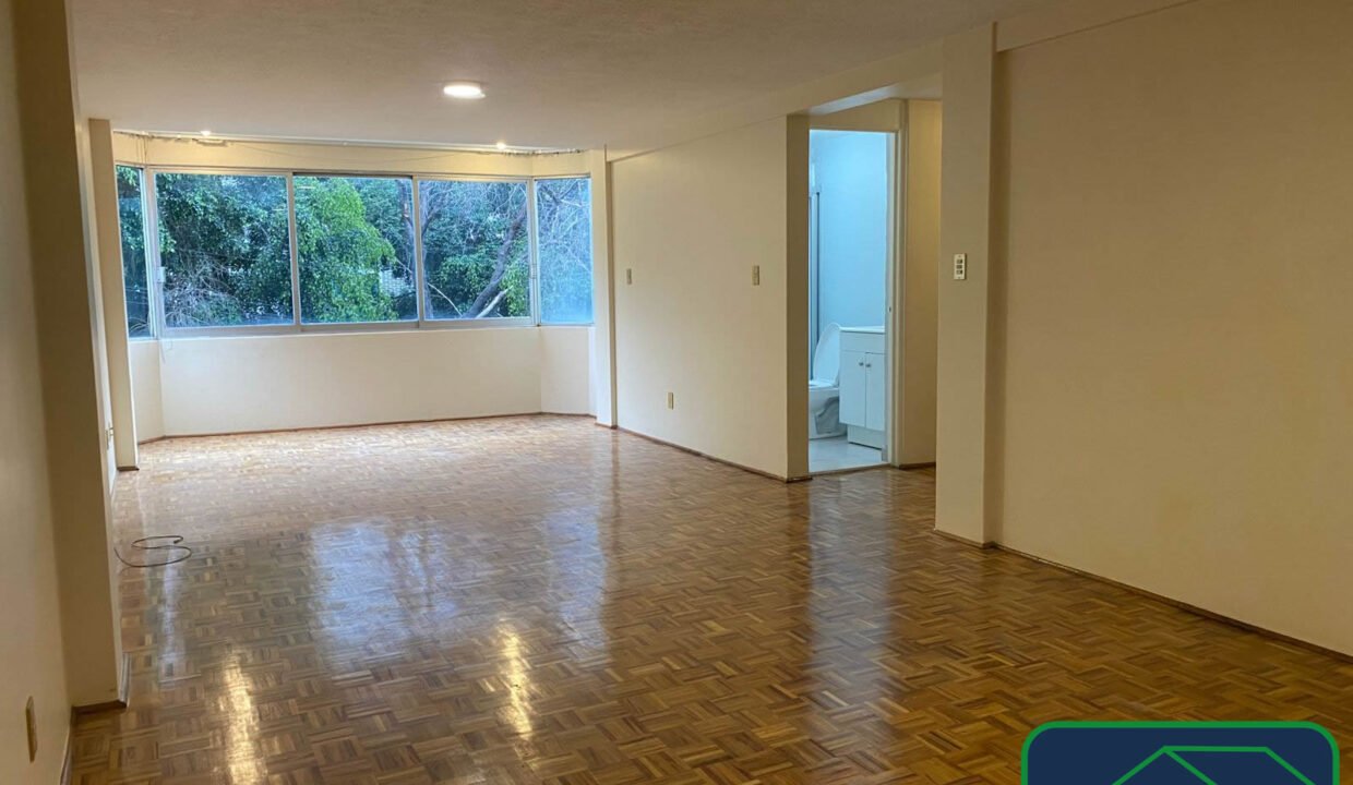 4605243-augustorodin-napoles-renta-catanobienesraices-3