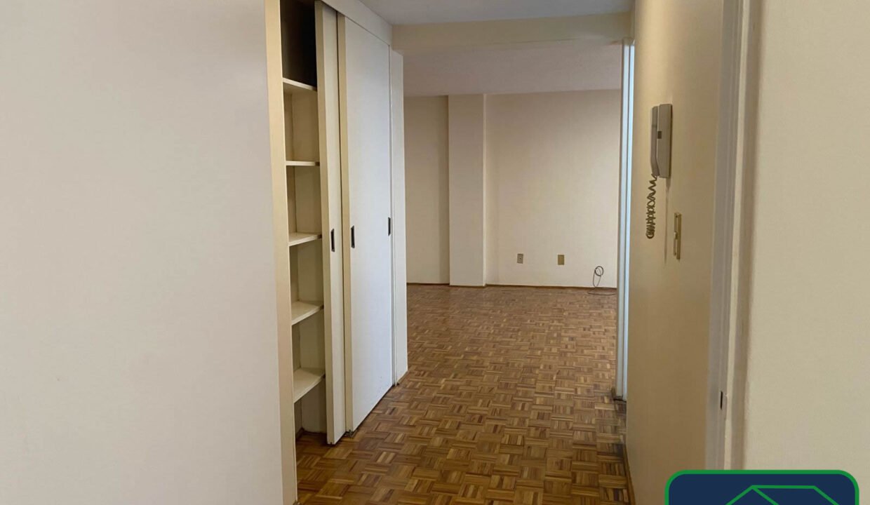 4605243-augustorodin-napoles-renta-catanobienesraices-7