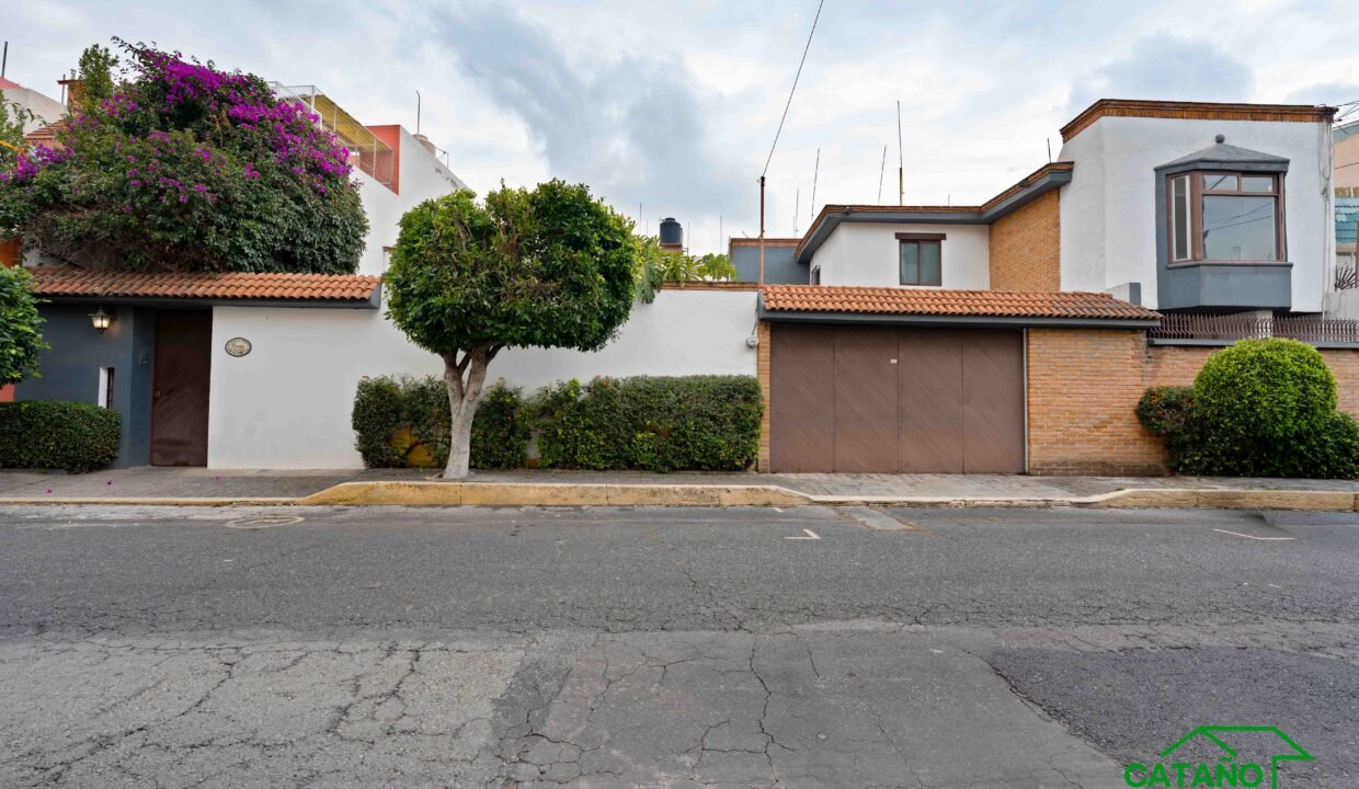 4611140-casa-haciendasanjuan-delllano-venta-catanobienesraices-1