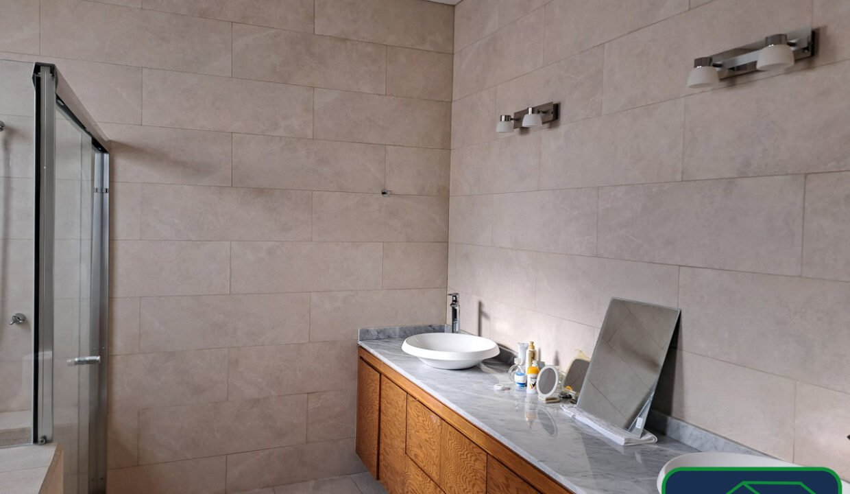 4611141-casa-cerradasanjeronimo-sanjeronimolidice-venta-catanobienesraices-17