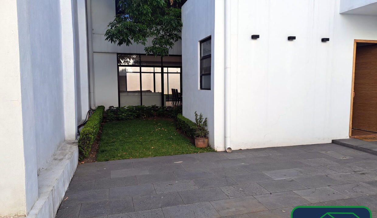 4611141-casa-cerradasanjeronimo-sanjeronimolidice-venta-catanobienesraices-22