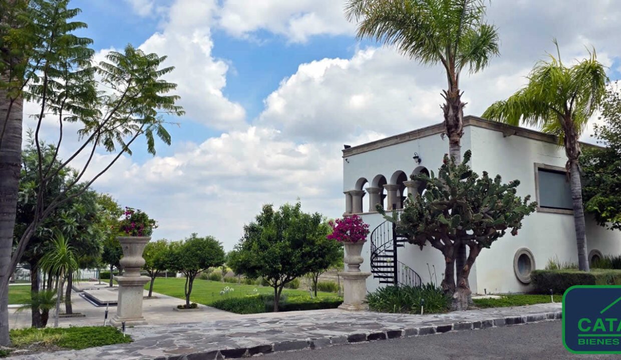 4613215-terreno-viejocaminoantiguo-sanmigueldeallende-guanajuato-venta-catanobienesraices-11