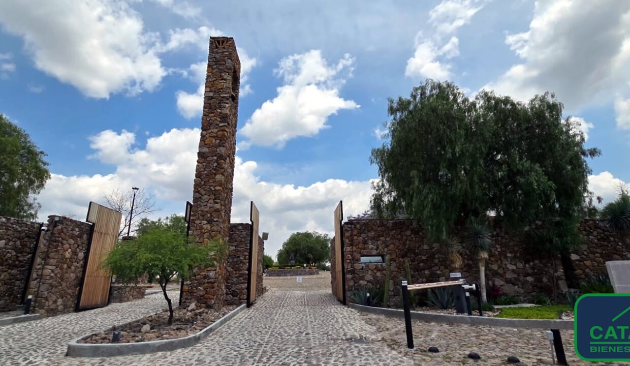4613215-terreno-viejocaminoantiguo-sanmigueldeallende-guanajuato-venta-catanobienesraices-2