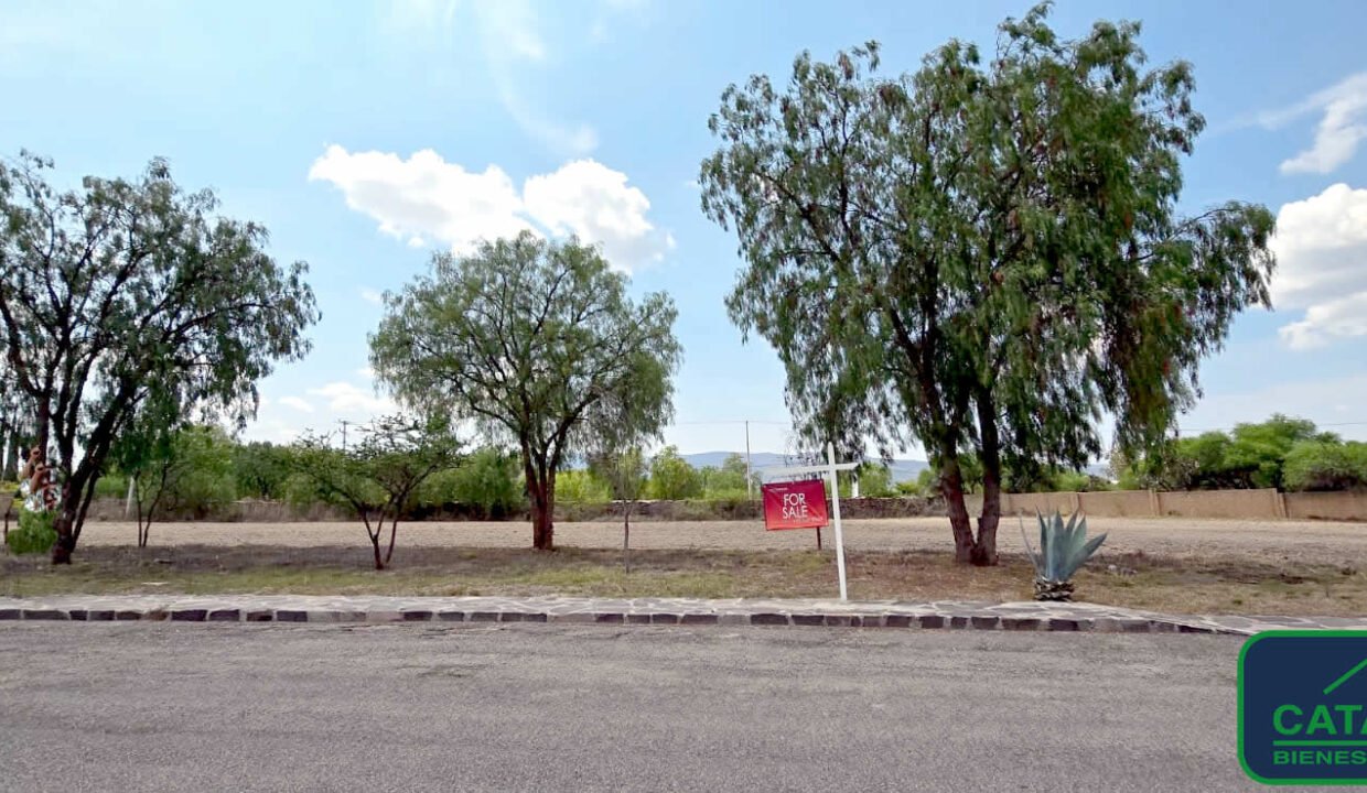4613215-terreno-viejocaminoantiguo-sanmigueldeallende-guanajuato-venta-catanobienesraices-4