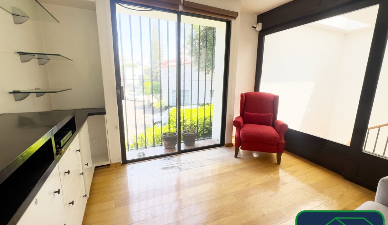 4614024-casaencondominio-avsanjeronimo-lidice-venta-catanobienesraices-17