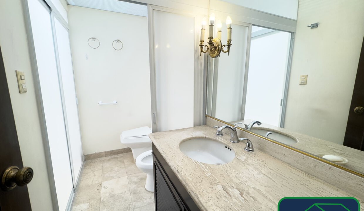 4614024-casaencondominio-avsanjeronimo-lidice-venta-catanobienesraices-21
