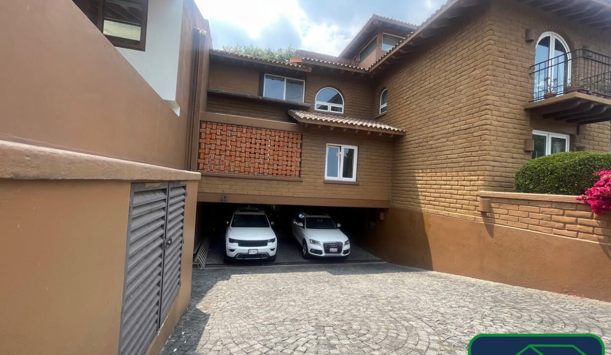 461462-casa-clubdegolflomascountry-avlomasencanto-venta-catanobienesraices-4