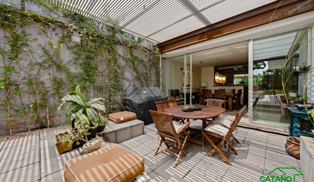 4616930-casa-cerro2dosconejos-romerodeterreros-venta-catanobienesraices-10