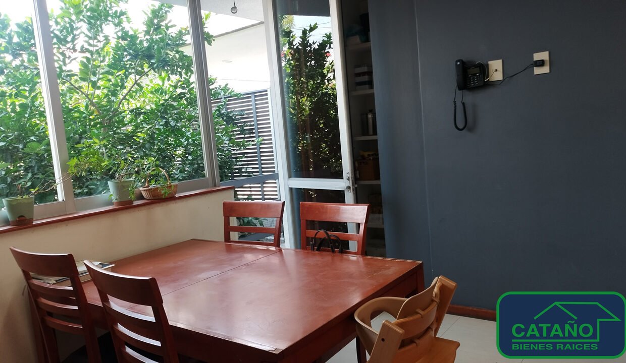 4616930-casa-cerro2dosconejos-romerodeterreros-venta-catanobienesraices-11
