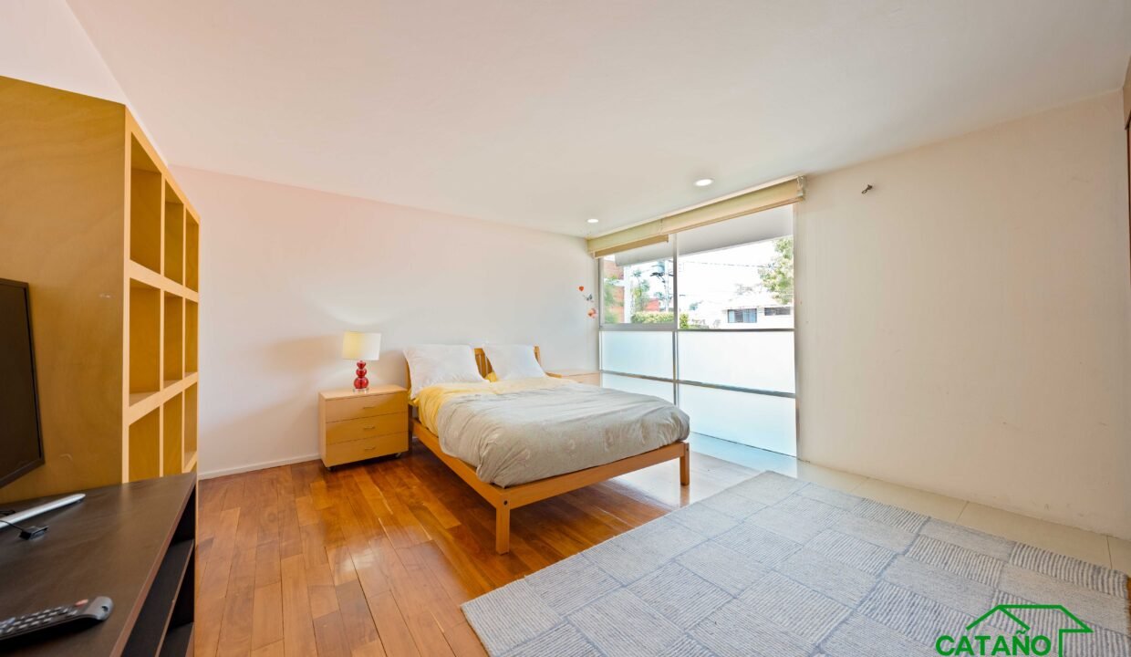 4616930-casa-cerro2dosconejos-romerodeterreros-venta-catanobienesraices-20