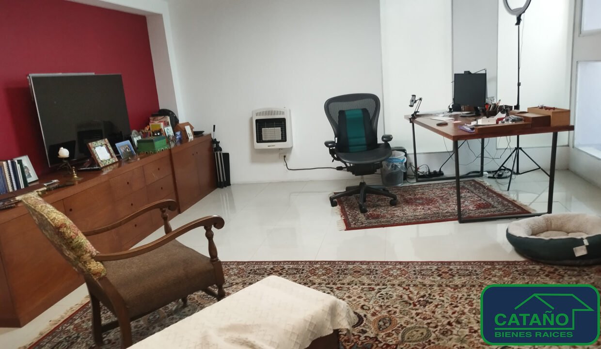 4616930-casa-cerro2dosconejos-romerodeterreros-venta-catanobienesraices-22