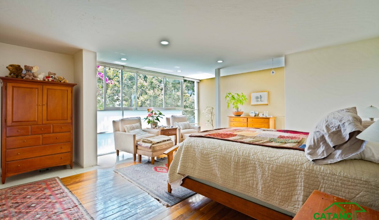4616930-casa-cerro2dosconejos-romerodeterreros-venta-catanobienesraices-23