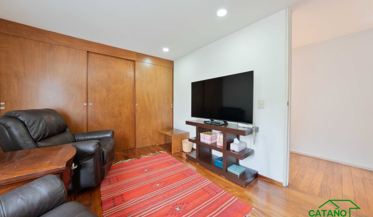 4616930-casa-cerro2dosconejos-romerodeterreros-venta-catanobienesraices-27