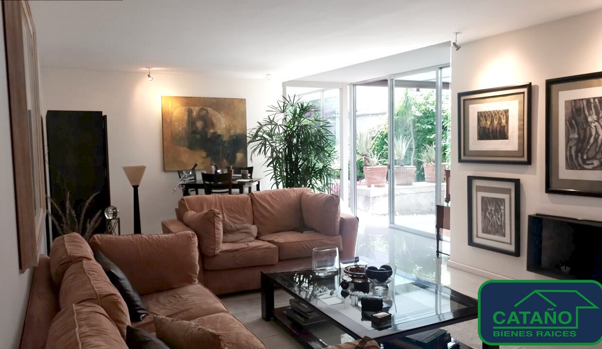 4616930-casa-cerro2dosconejos-romerodeterreros-venta-catanobienesraices-5