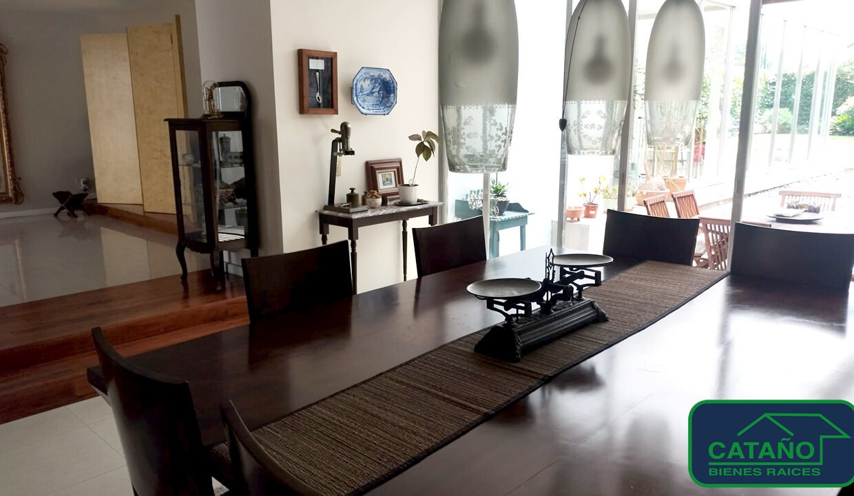 4616930-casa-cerro2dosconejos-romerodeterreros-venta-catanobienesraices-6