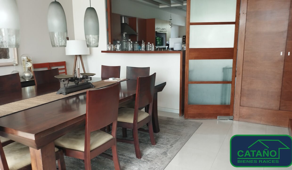 4616930-casa-cerro2dosconejos-romerodeterreros-venta-catanobienesraices-7
