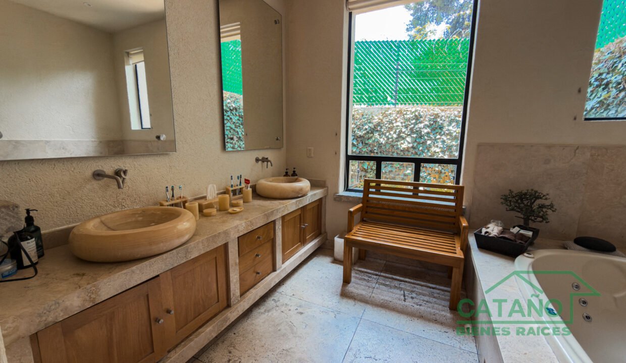 461755-casaencondominio-cascada-jardinesdelpedregal-venta-catanobienesraices-27