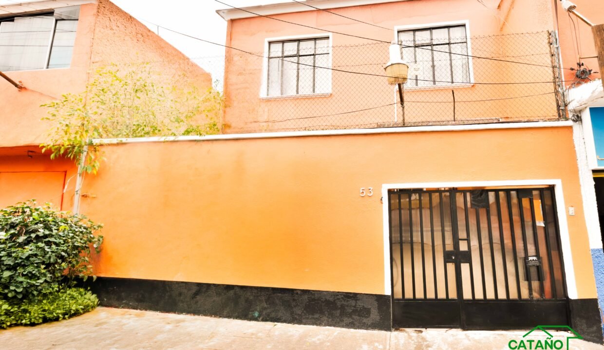 461766-casa-centenario-mercedgomez-venta-catanobienesraices-1