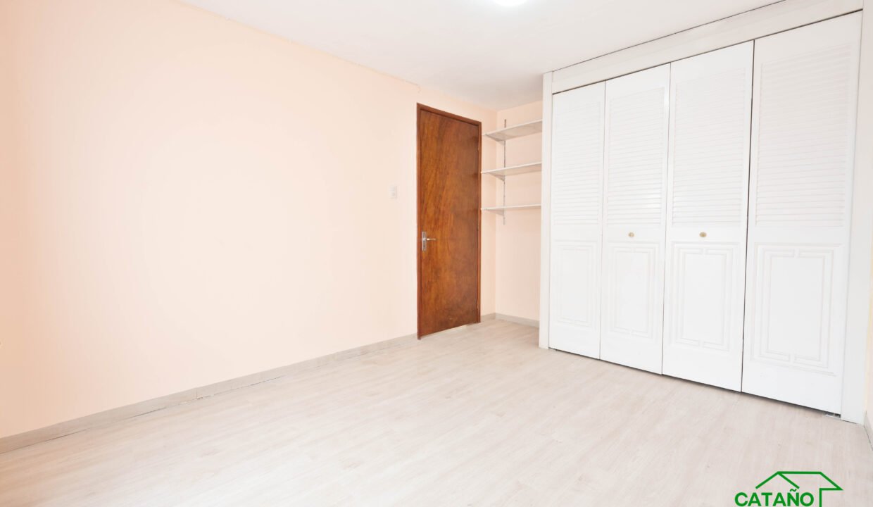 461766-casa-centenario-mercedgomez-venta-catanobienesraices-16