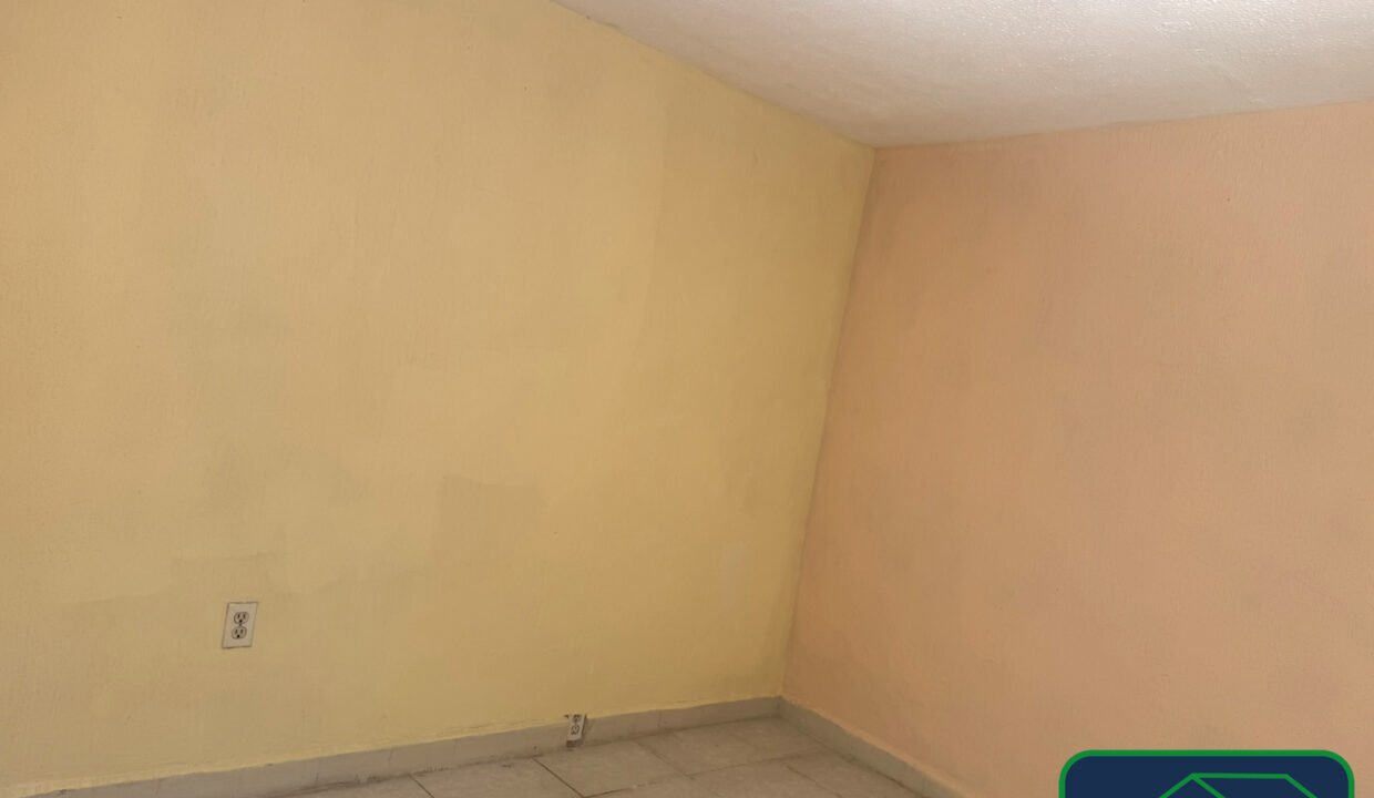 461766-casa-centenario-mercedgomez-venta-catanobienesraices-17