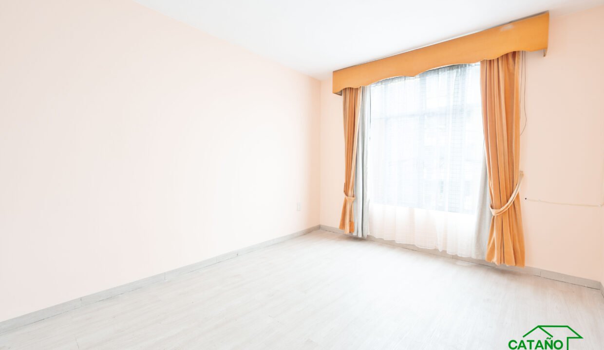 461766-casa-centenario-mercedgomez-venta-catanobienesraices-17