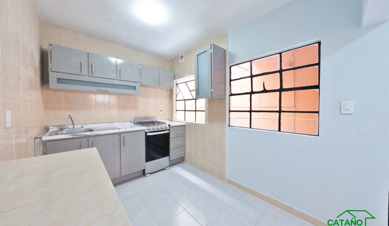 461766-casa-centenario-mercedgomez-venta-catanobienesraices-5