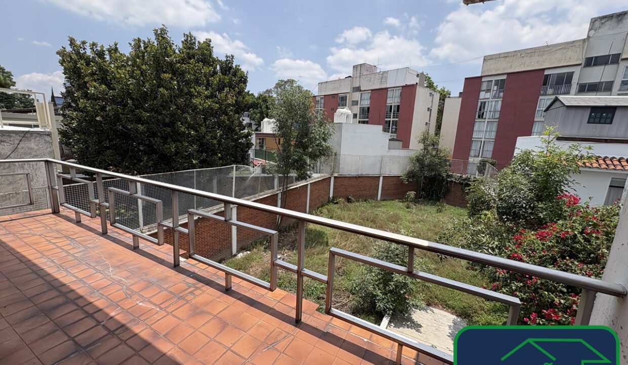 4618521-casa-delcarmen-coyoacan-venta-catanobienesraices-2