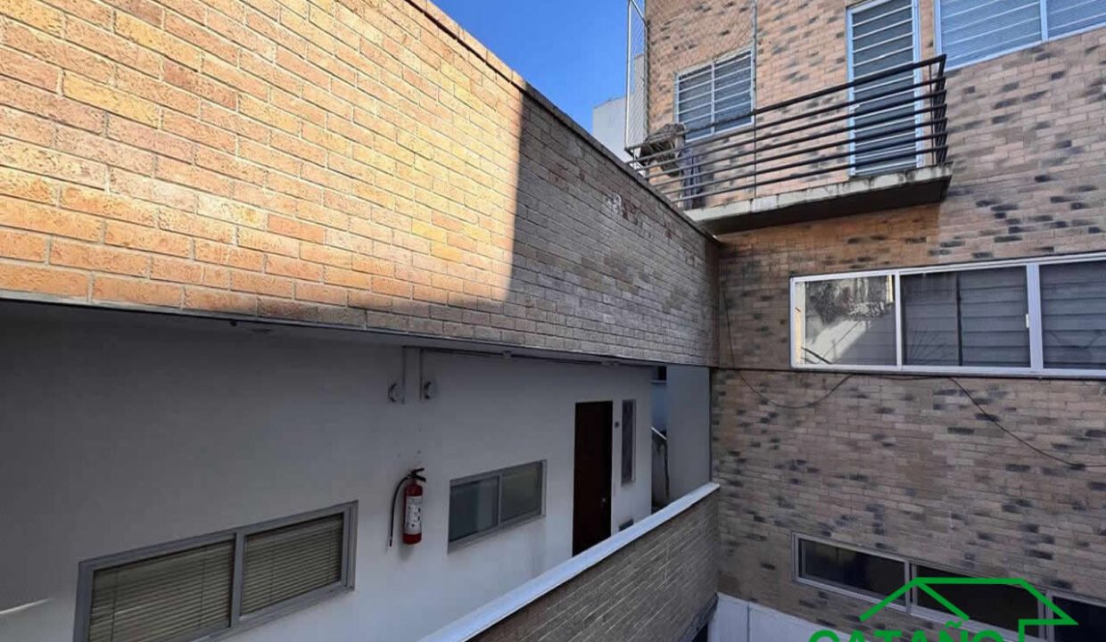 4620348-departamento-tarango-lasaguilas-renta-catanobienesraices-15
