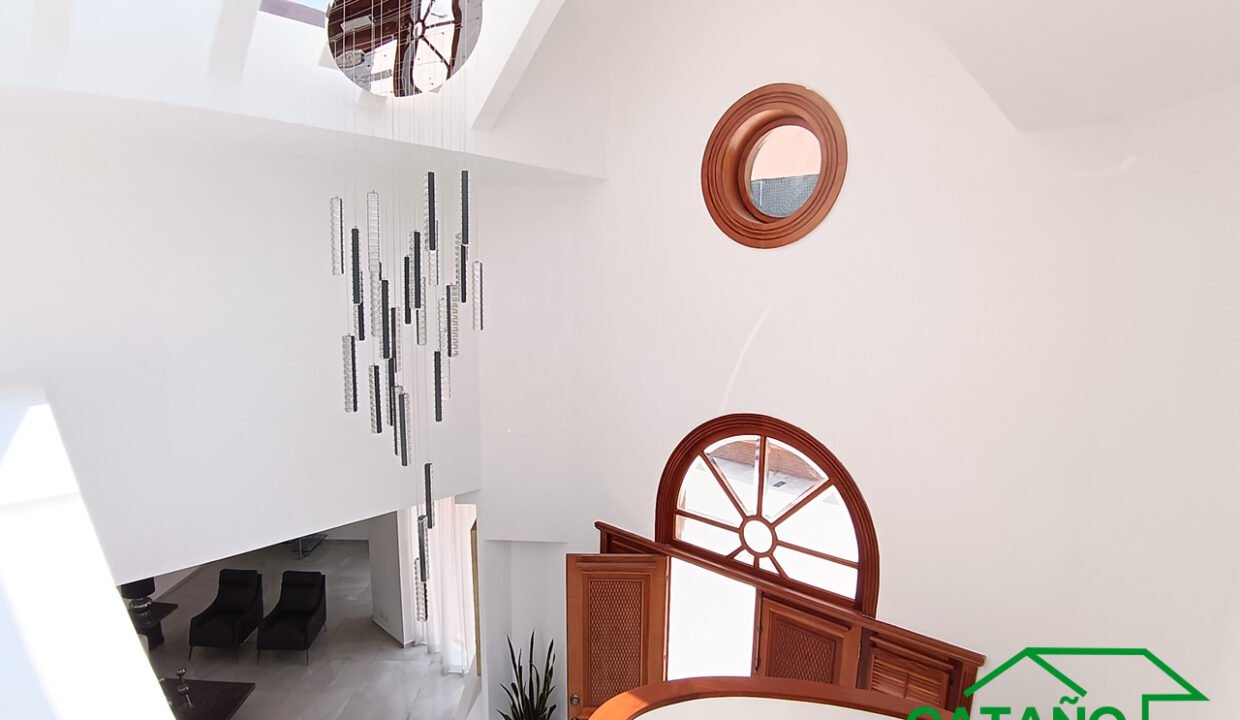 462116-casaencondominio-boulevarddelaluz-jardinesdelpedregal-venta-catanobienesraices-11