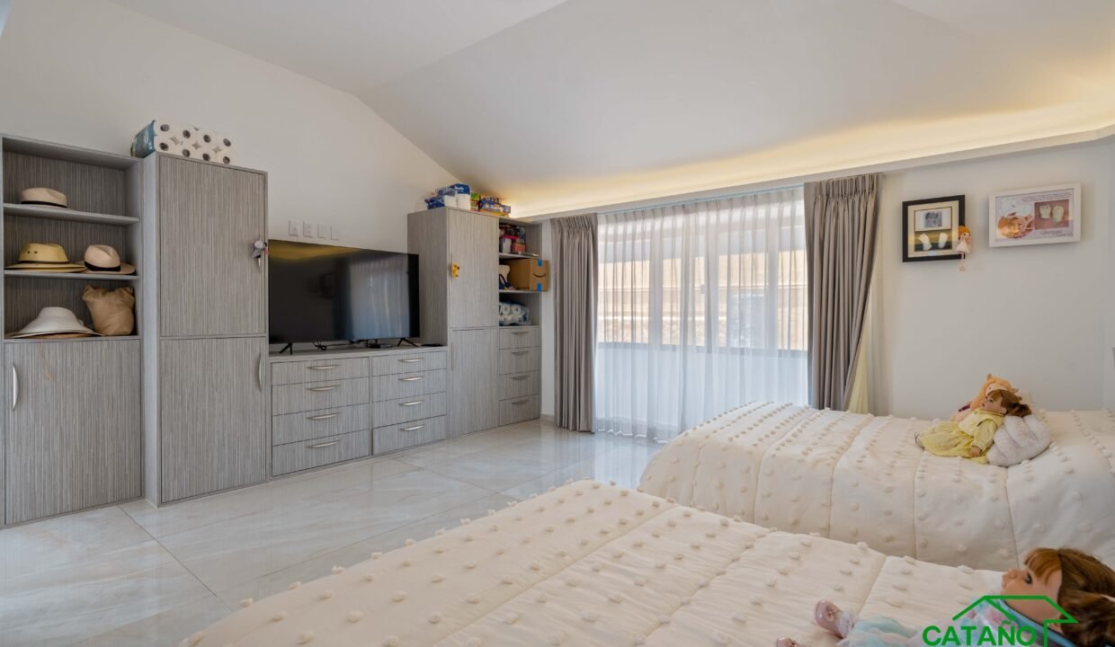 462116-casaencondominio-boulevarddelaluz-jardinesdelpedregal-venta-catanobienesraices-30