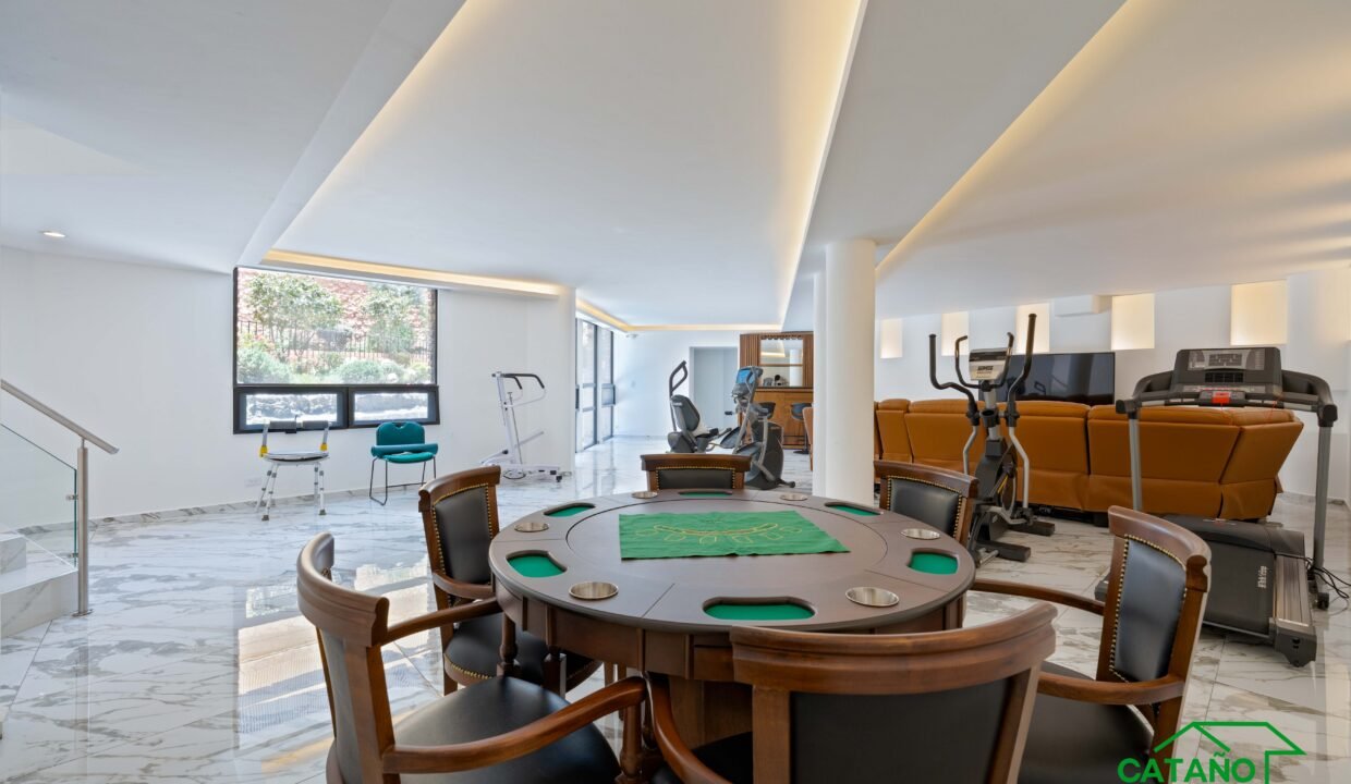 462116-casaencondominio-boulevarddelaluz-jardinesdelpedregal-venta-catanobienesraices-36